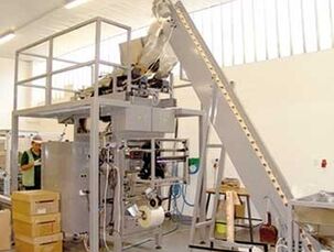 Zde vyrábíme např. sypané ovocné čaje a bylinné koupele