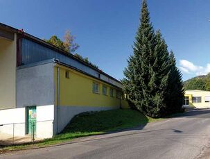 Výrobní a skladová hala 1