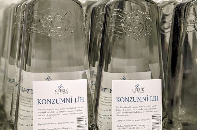 KONZUMNÍ LÍH